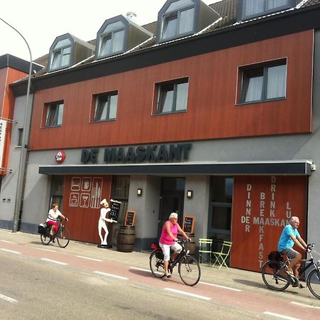 Hotel De Maaskant Maaseik Exterior foto